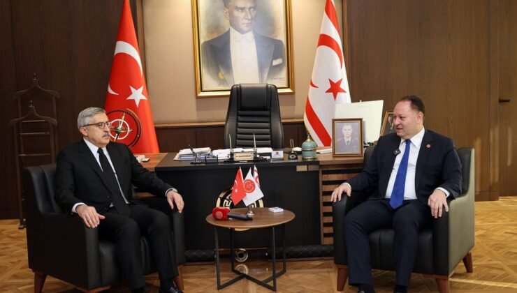 Öztürkler: Anavatanla kopmaz bağlarımız her türlü tehlikeye karşı güç vermeye devam edecek