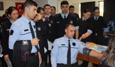 Polis Okulu’nda “Her Damla Kan Bir Umut” sloganıyla kan bağışı