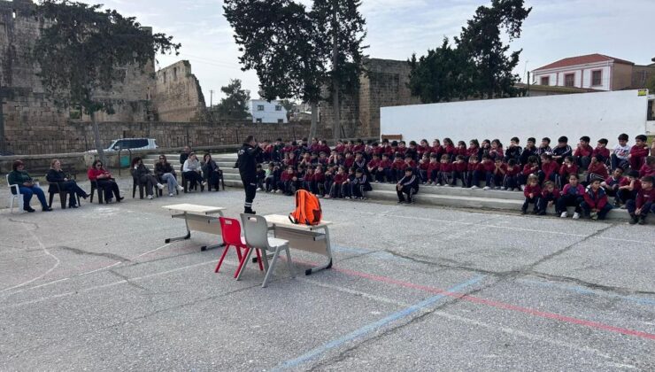 Sivil Savunma’dan Öğrencilere Deprem Eğitimi