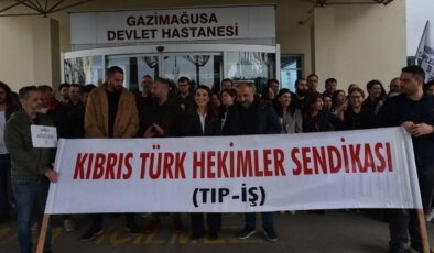 Tıp-İş greve yarın da devam edecek