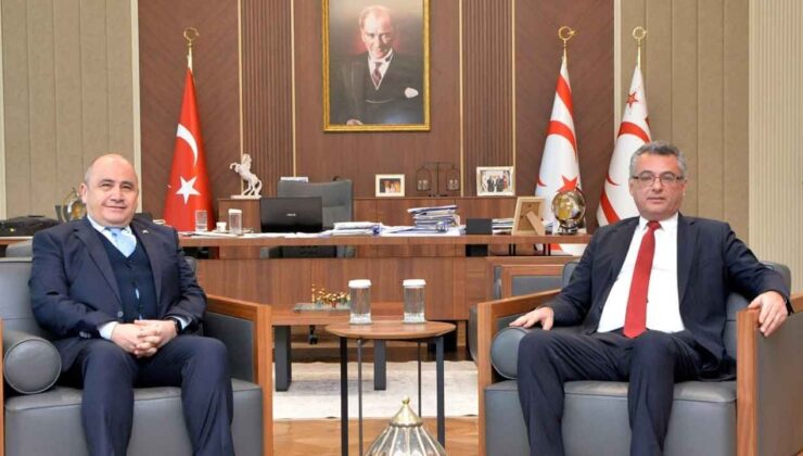 Erhürman, Ali Murat Başçeri’yi kabul etti