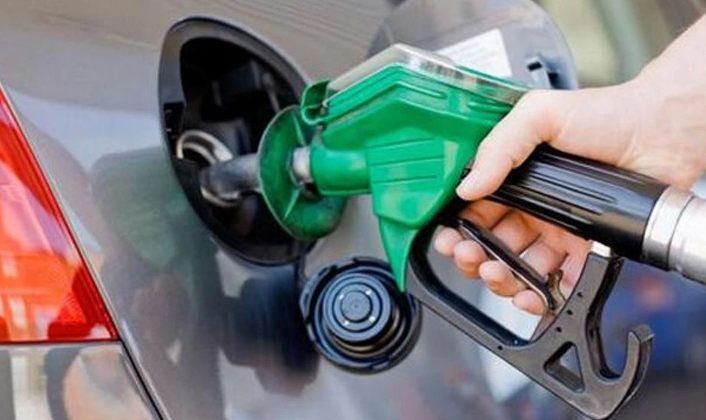 95 oktan benzin 73 TL Mazotun litresi de 76.56 TL oldu