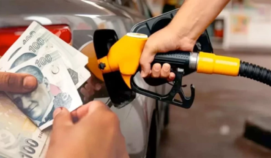 Türkiye’de Motorine bu gece çılgın zam var! Eşel mobilde kurtarmayacak 75 lirayı dayanacak