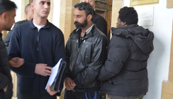 KKTC’de izinsiz ikamet etmekle suçlanan Faisal Zahher bir gün daha tutuklu kalacak.