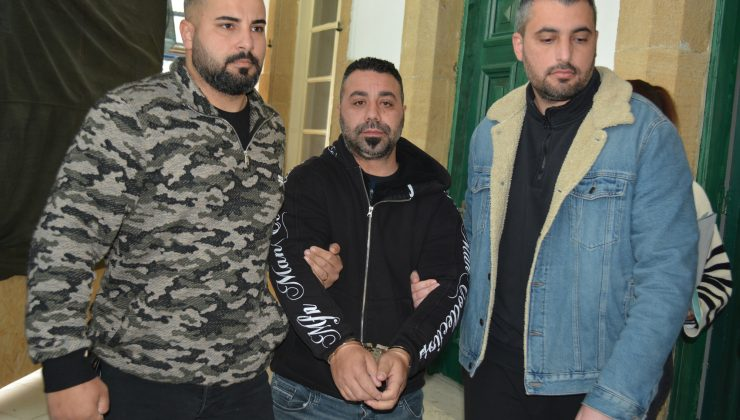 uyuşturucu madde alma ve tasarruf suçlarından tutuklanan Mustafa Kavaz bir gün tutuklu kalacak