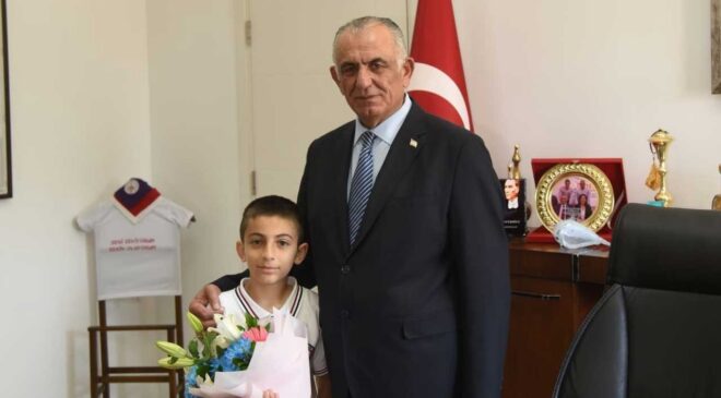 Basmaz: Tüm devlet okullarımızı özel okullarla yarışacak seviyeye getirirdim