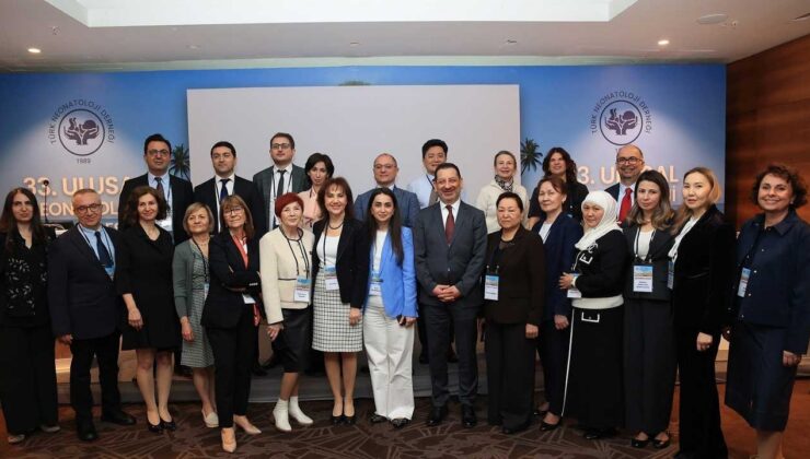 DAÜ Tıp Fakültesı Dekanı Güzoğlu, 33. Ulusal Neonatoloji Kongresi’nde KKTC’yi temsil etti