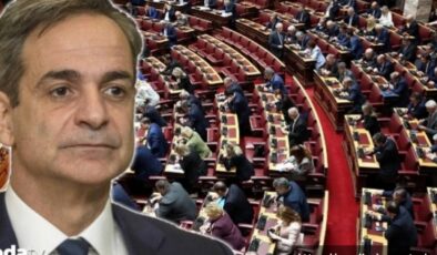 Yunanistan’da adı yolsuzluğa karışan 13 Milletvekinin dokunulmazlığı kaldırıldı