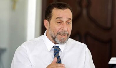 Denktaş: Hükümetin borçlanmaları yasa dışıdır