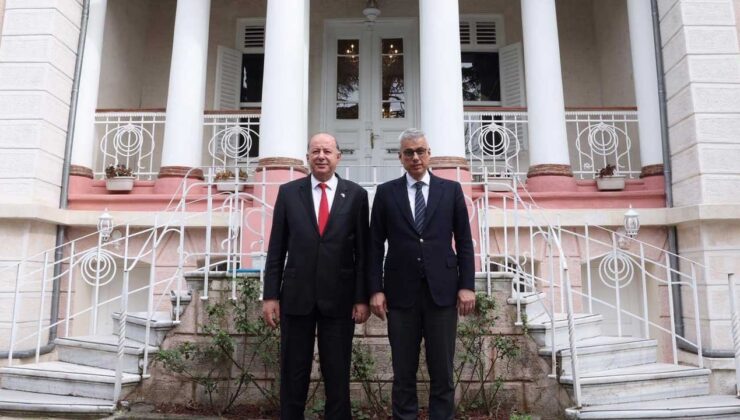 Hakan Dinçyürek, İstanbul’da Türkiye Sağlık Bakanı Memişoğlu ile görüştü