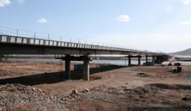 İki şeritli olarak  hizmet verecek