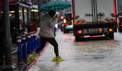 Lefkoşa-Gazimağusa Anayolu’nda etkili olan sağanak yağış nedeniyle Polis uyarıda bulundu