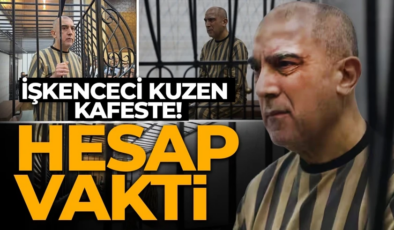 Televizyonlar canlı yayınladı! Suriye’de hesap vakti geldi! İşkenceci kuzen mahkemede kafese kondu