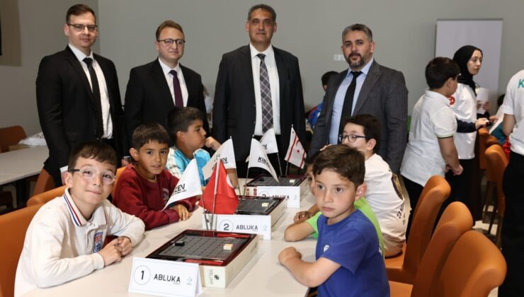 KKTC’de genç zihinler yarıştı: 3. Akıl ve Zeka Oyunları Turnuvası heyecanı