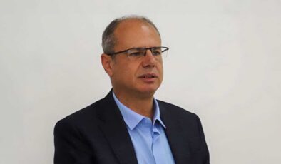 Özuslu: Londra’daki final maçı Kıbrıs’a örnek olsun