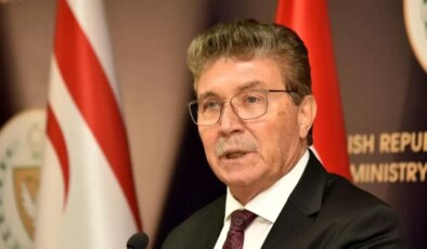 Üstel: Askeri anlaşmalarla adayı tehlikeye atmaktan ve altından kalkamayacağınız adımlar atmaktan vazgeçin