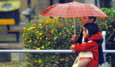 Yarın yer yer sağanak bekleniyor