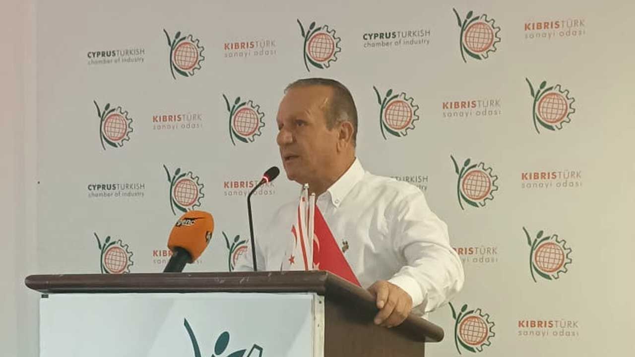 Ataoğlu: Gençlerin yapay zekâ alanında kendilerini geliştirmeleri ülke açısından önem taşıyor