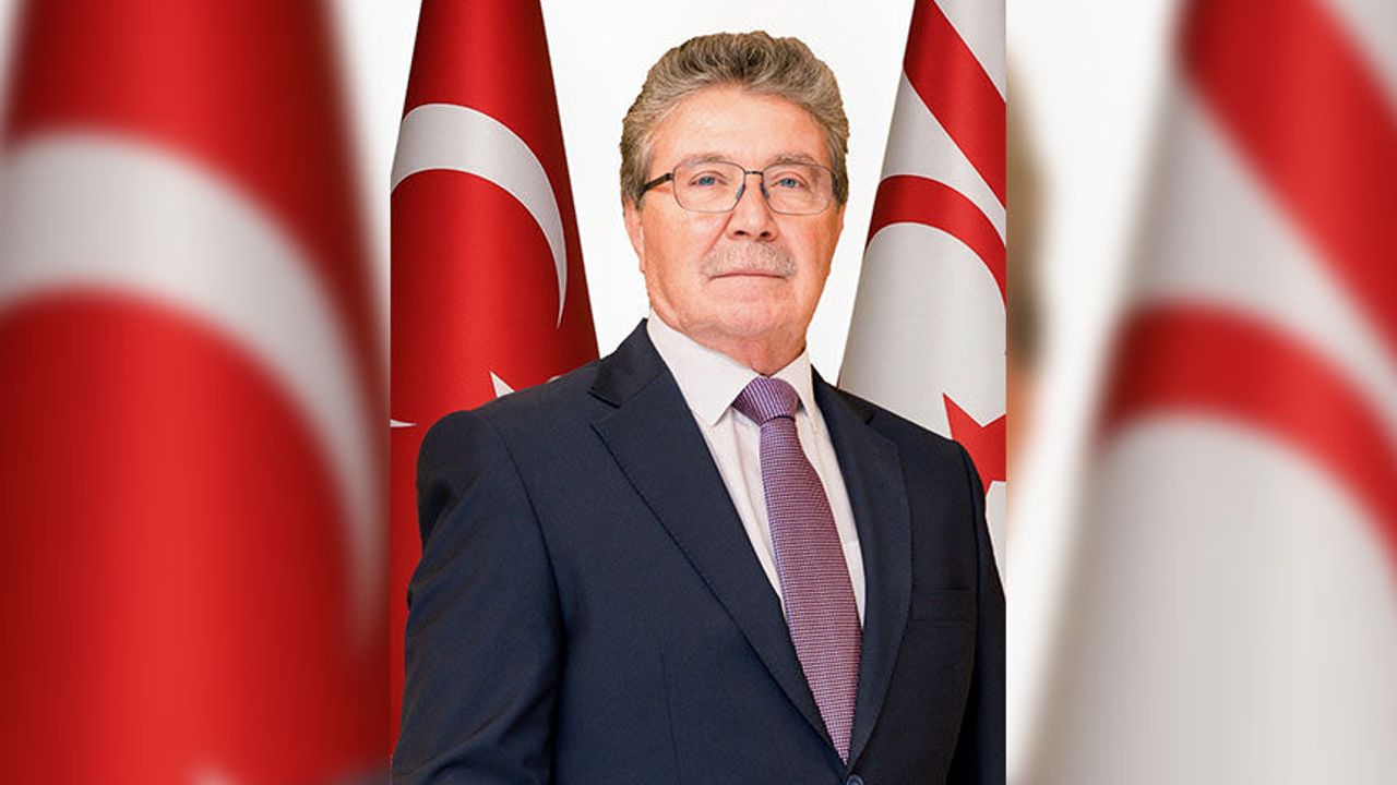 Başbakan Üstel, Anneler Günü'nü kutladı