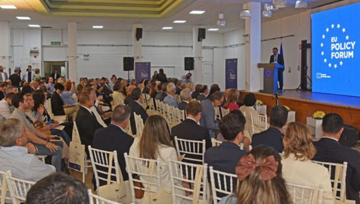 “AB Politikaları Forumu” düzenlendi