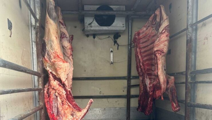 Hamitköy’de sağlıksız koşullarda, kaçak kesilen etler imha edildi