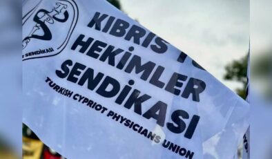 Hekimler Sendikası: Hemşireler artan iş yükü ve ağır çalışma koşullarıyla sağlık hizmetlerini sürdürüyor