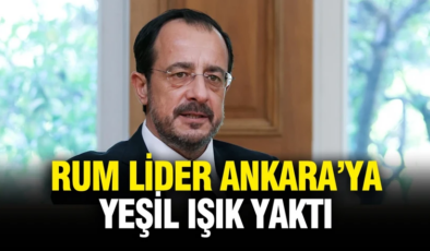 Rum lider Hristodulidis, Ankara’ya yeşil ışık yaktı