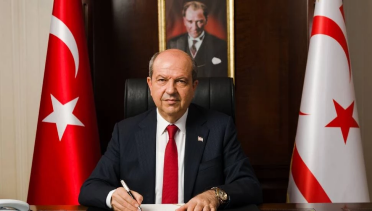 Eski Cumhurbaşkanı Ersin Tatar’a, ana damarda darlık saptanması üzerine yeni bir stent takıldı.
