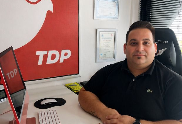 Perçinkardeşler ” Çocuklarımız konteyner sınıflarda eğitimi haketmiyor”
