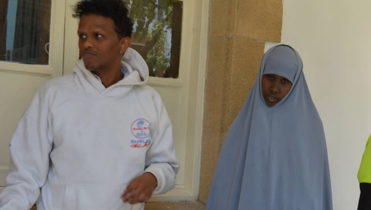 Ercan Havalimanı’nda sahte belge düzenleme ve sahte kayıt sağlamaya teşebbüs suçlamalarıyla 2 Somali vatandaşı tutuklandı