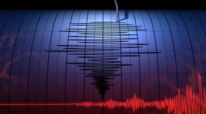 Japonya'da 6,7 büyüklüğünde deprem meydana geldi
