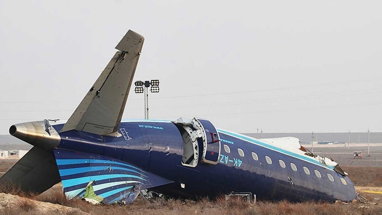 Kazakistan'da An-2 tipi uçağın düşmesi sonucu pilot öldü