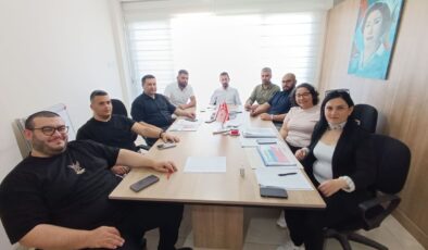 Özgöçmen: Hemşire yetiştirilmesine yönelik planlı devlet politikası oluşturulmalı