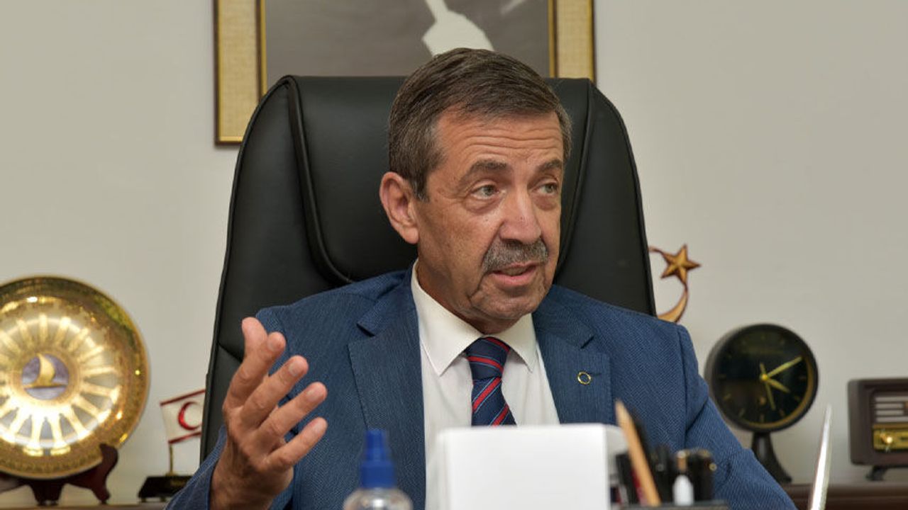 Ertuğruloğlu: Adada yan yana yaşayan, egemen eşit iki ayrı devletin varlığı yegâne gerçek