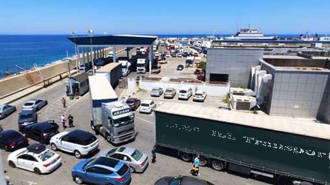 Girne Turizm Limanı’nda insan kaçakçılığı: Tır dorsesinde 12 kişi yakalandı