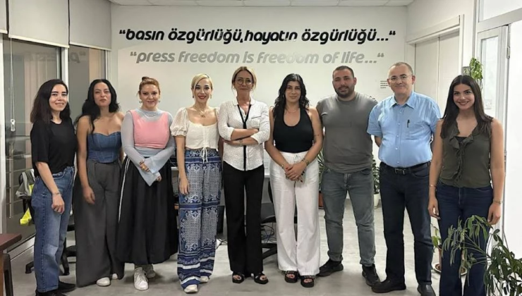 Kıbrıs Türk Gazeteciler Birliği’nin yeni Yönetim Kurulu, ilk toplantısında başkanlığa  Ayşemden Akın’ı getirdi.