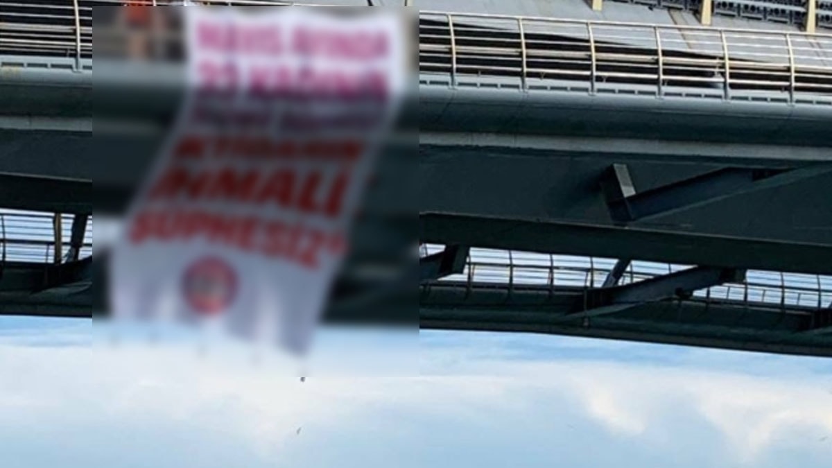 Kadınların astığı 6 satırlık pankarta herkes dönüp baktı