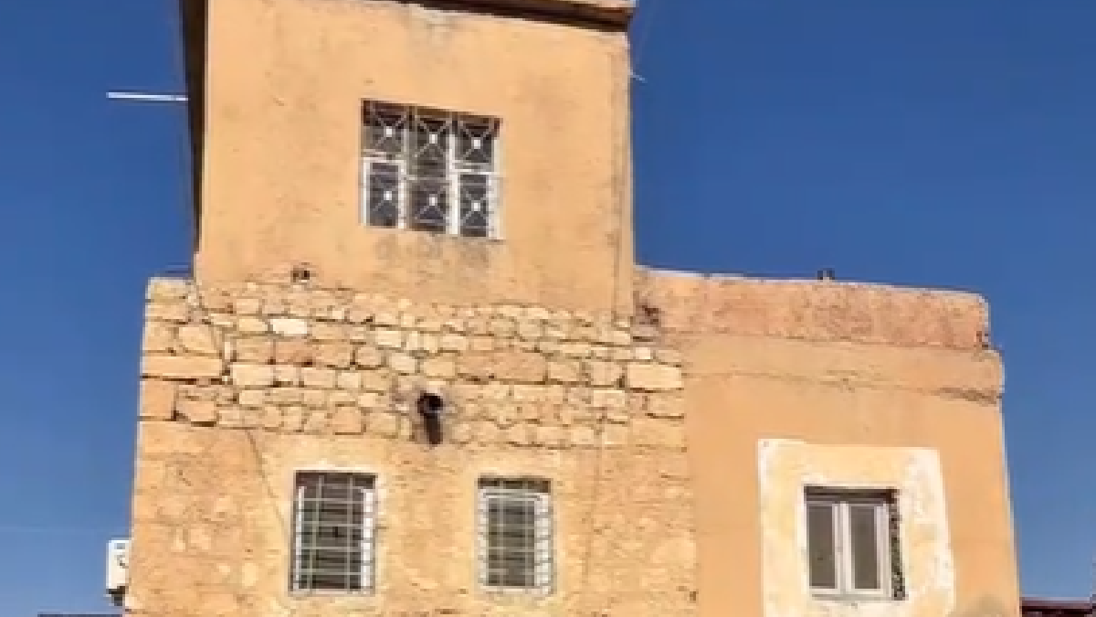 Türkiye'de evin altından tarihi zindan çıktı:
