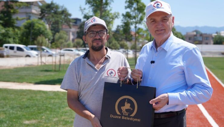3,5 milyon TL'lik altını polise teslim etti, 1 maaş ikramiye ödül verildi