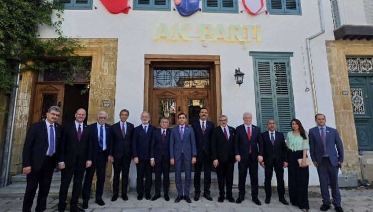 AK Parti heyeti, Lefkoşa’daki AK Parti Temsilciliğini ziyaret etti