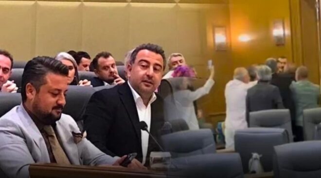 AKP'li meclis üyesinden İsmet İnönü'ye hakaret! CHP Grubu salonu terk etti