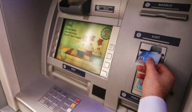 ATM'lerde kartlı dönem bitiyor: Para çekme ve yatırma işlemleri değişti