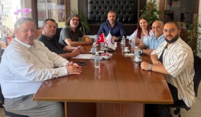 Bağımsızlık Yolu, Hür-İş Federasyonu'nu ziyaret etti