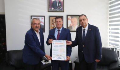 Bayındırlık ve Ulaştırma Bakanı Erhan Arıklı, Prof. Dr. Ali Akdemir’i Kabul Etti