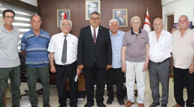 Berova, Emekli Mücahitler Derneği heyetini kabul etti