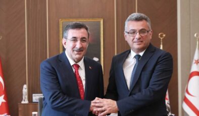 Cevdet Yılmaz’dan Erhürman’a geçmiş olsun mesajı