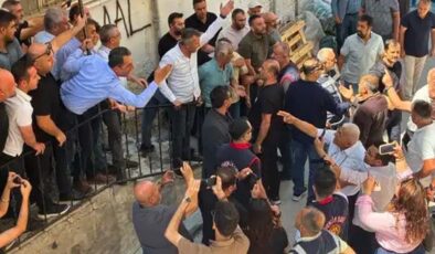 CHP Niğde İl Başkanlığı’nda gerginlik: Seçilmişler, atanmışları il binasına sokmadı