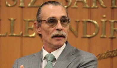 CHP'li vekilden Erdal Beşikçioğlu tepkisi: "Çok yanlış yapıyor"
