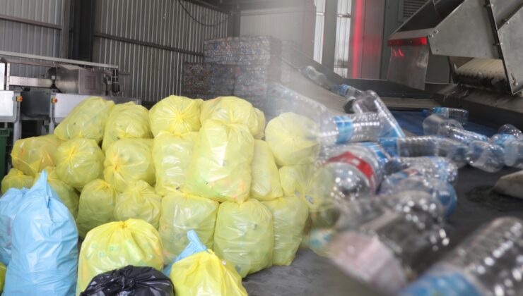 Çuvallarla götürenlerin hepsi geri döndü: Meğer o şişeler para etmiyormuş
