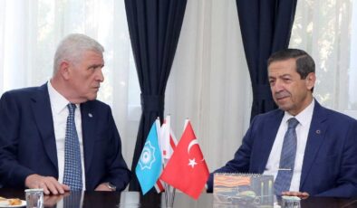 Dışişleri Bakanı Ertuğruloğlu, İYİ Parti heyetini kabul etti
